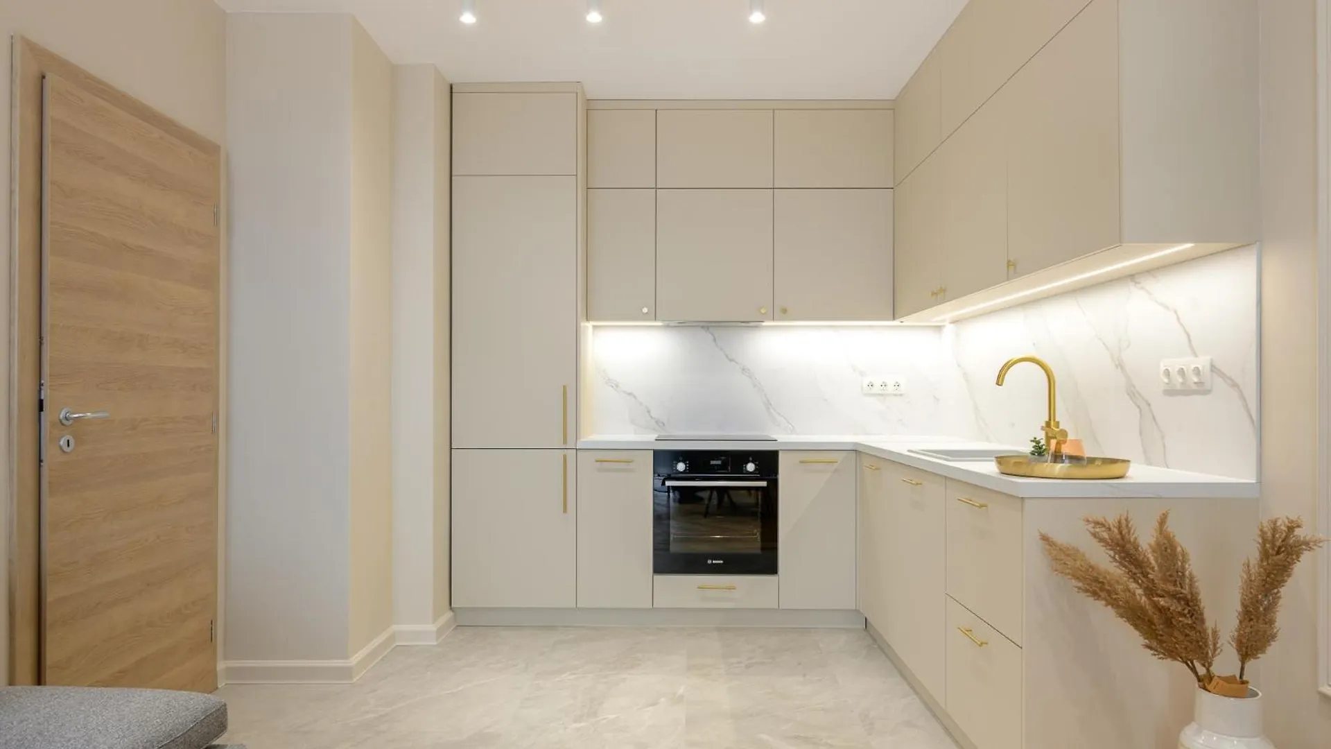 1Bd Modern Serenity In Azur Delux Complex By Flat Mаnаger 산콘스탄틴앤헬레나