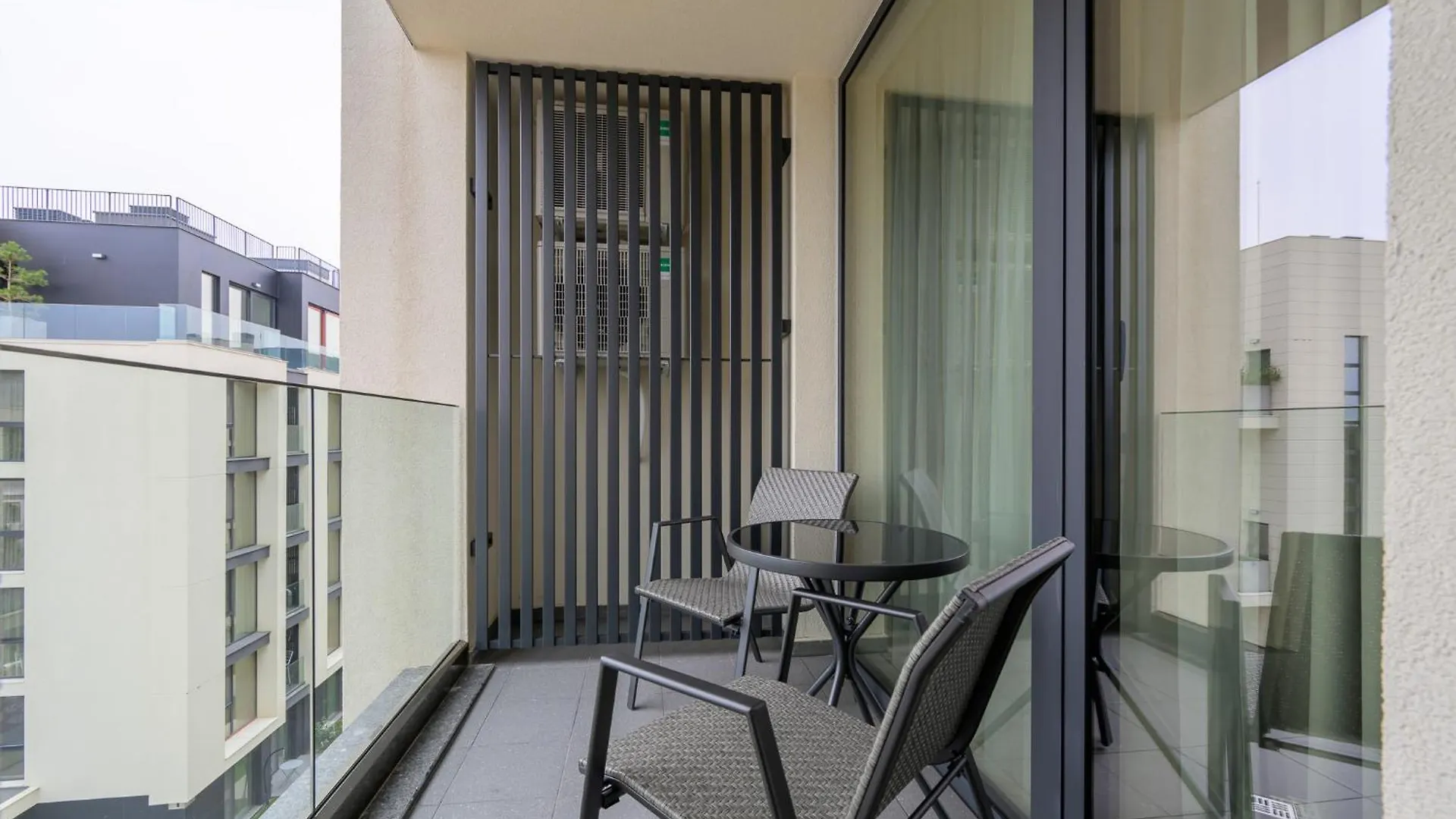 아파트 1Bd Modern Serenity In Azur Delux Complex By Flat Mаnаger 산콘스탄틴앤헬레나