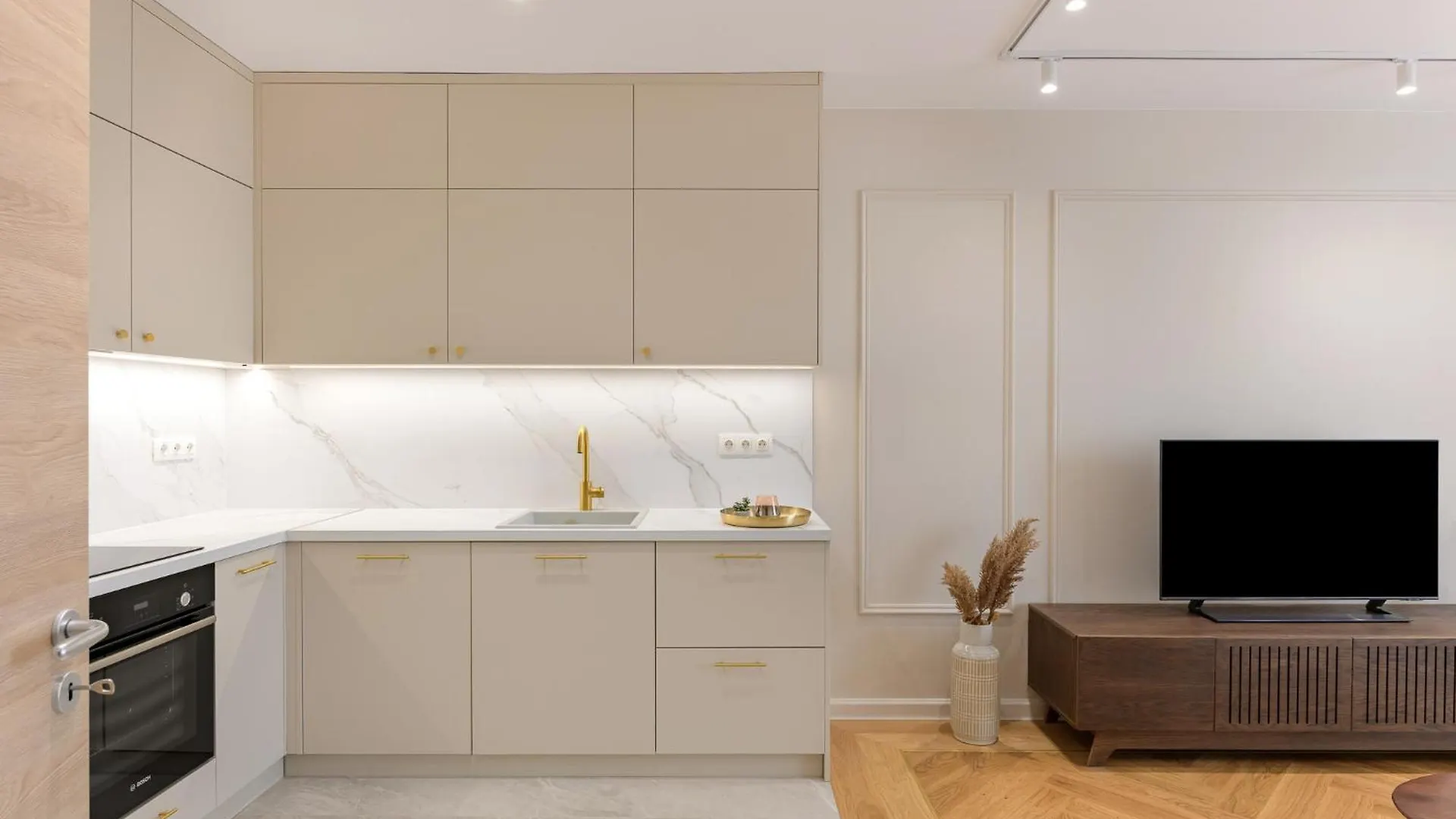 Apartment 1Bd Modern Serenity In Azur Delux Complex By Flat Mаnаger Saints Constantine and Helena Bulgaria