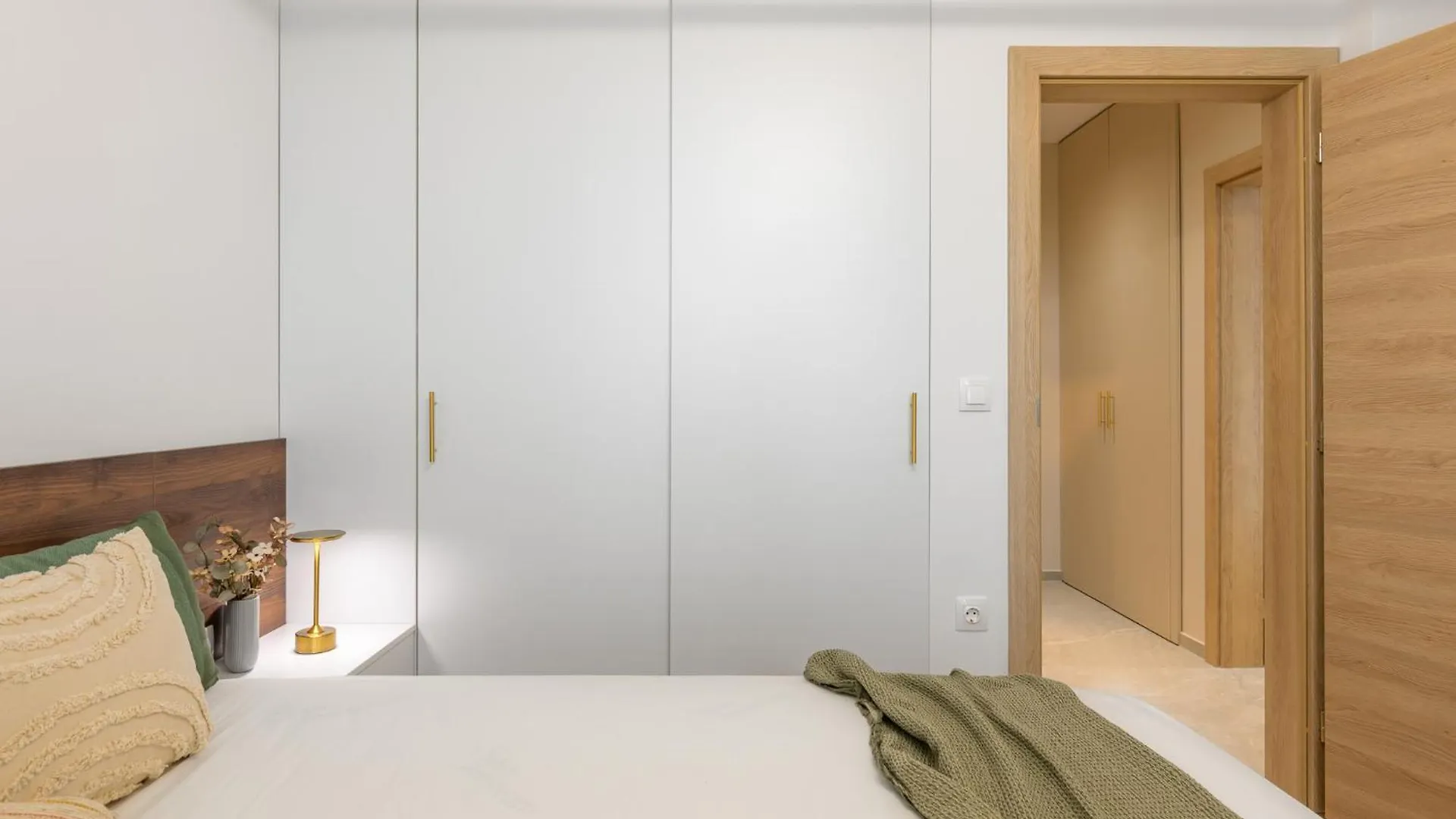 1Bd Modern Serenity In Azur Delux Complex By Flat Mаnаger Saints Constantine and Helena