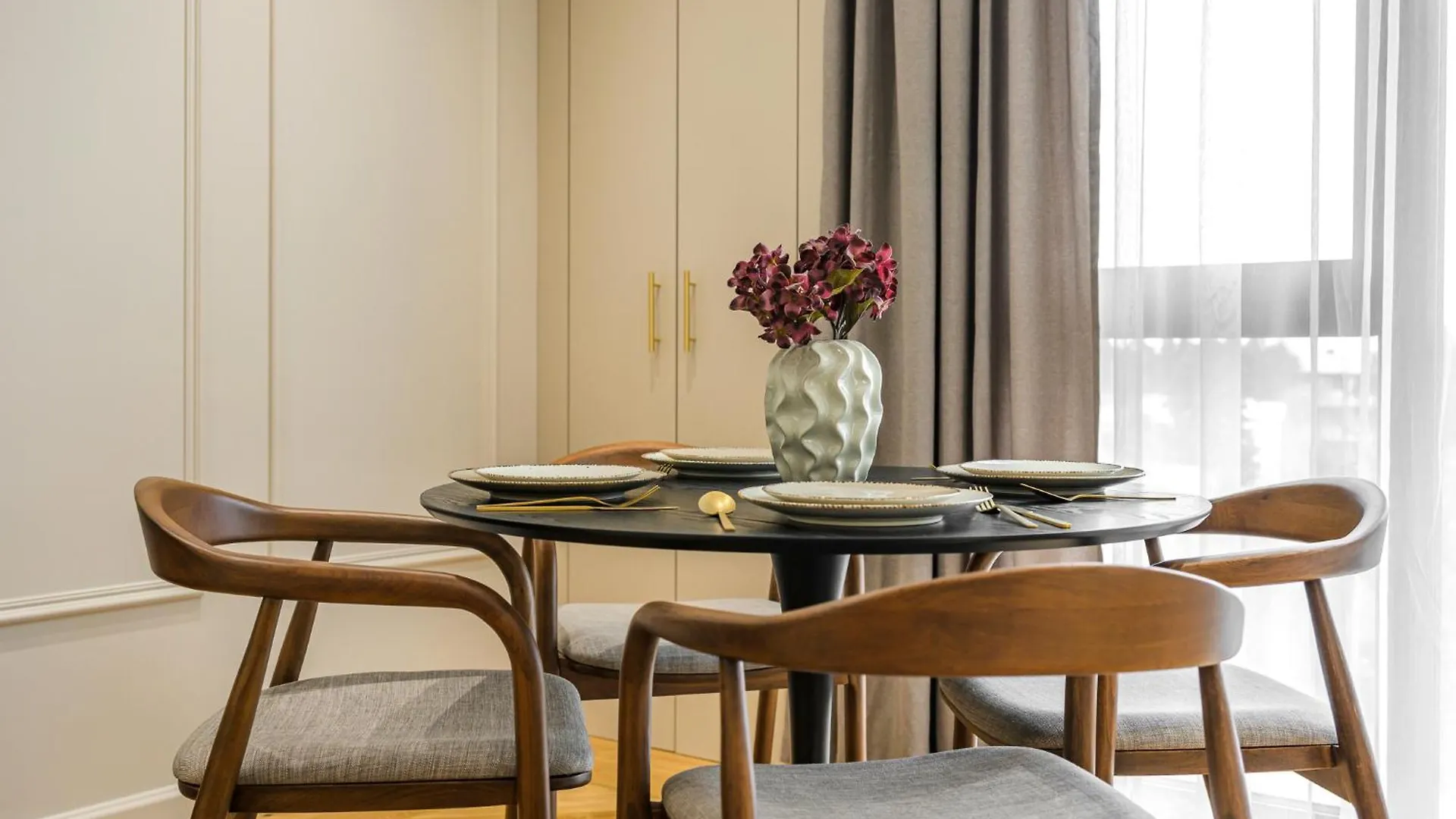 Apartment 1Bd Modern Serenity In Azur Delux Complex By Flat Mаnаger Saints Constantine and Helena